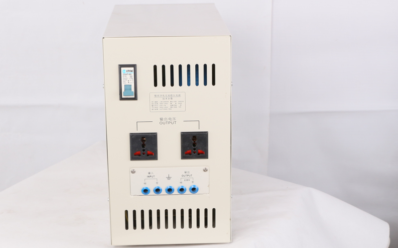 凈化交流穩壓電源